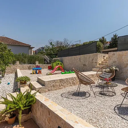 וילה Sea Stone House