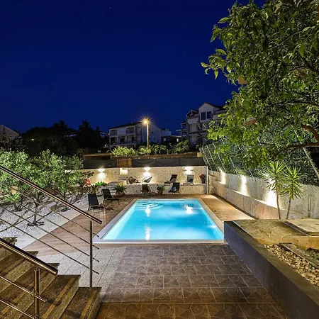 Sea Stone House * אוקרוג גורניי