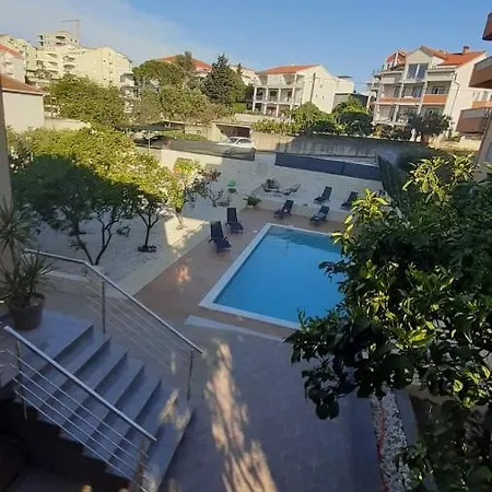 Sea Stone House וילה